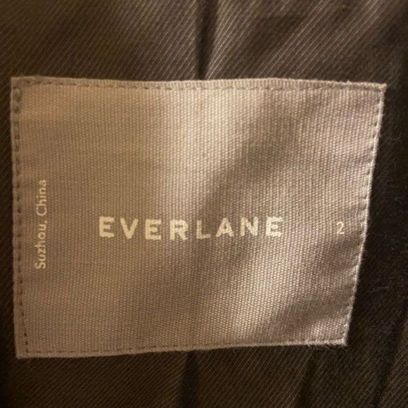 Everlane Cocoon Coat - Sz 2 but fits like a Sz 4 or 6